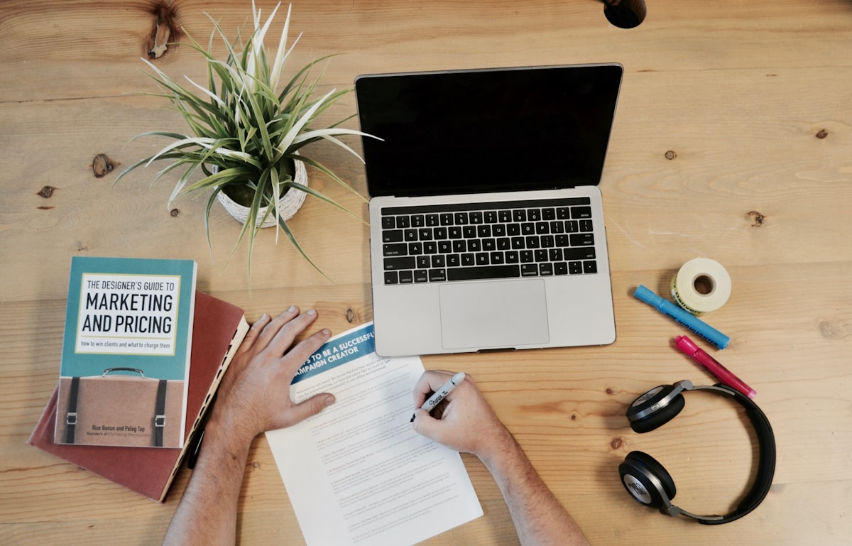 5 Alasan Bisnis Anda Butuh Digital Marketing di Era Sekarang